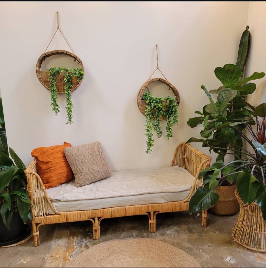 Rattan Daybed Vignette