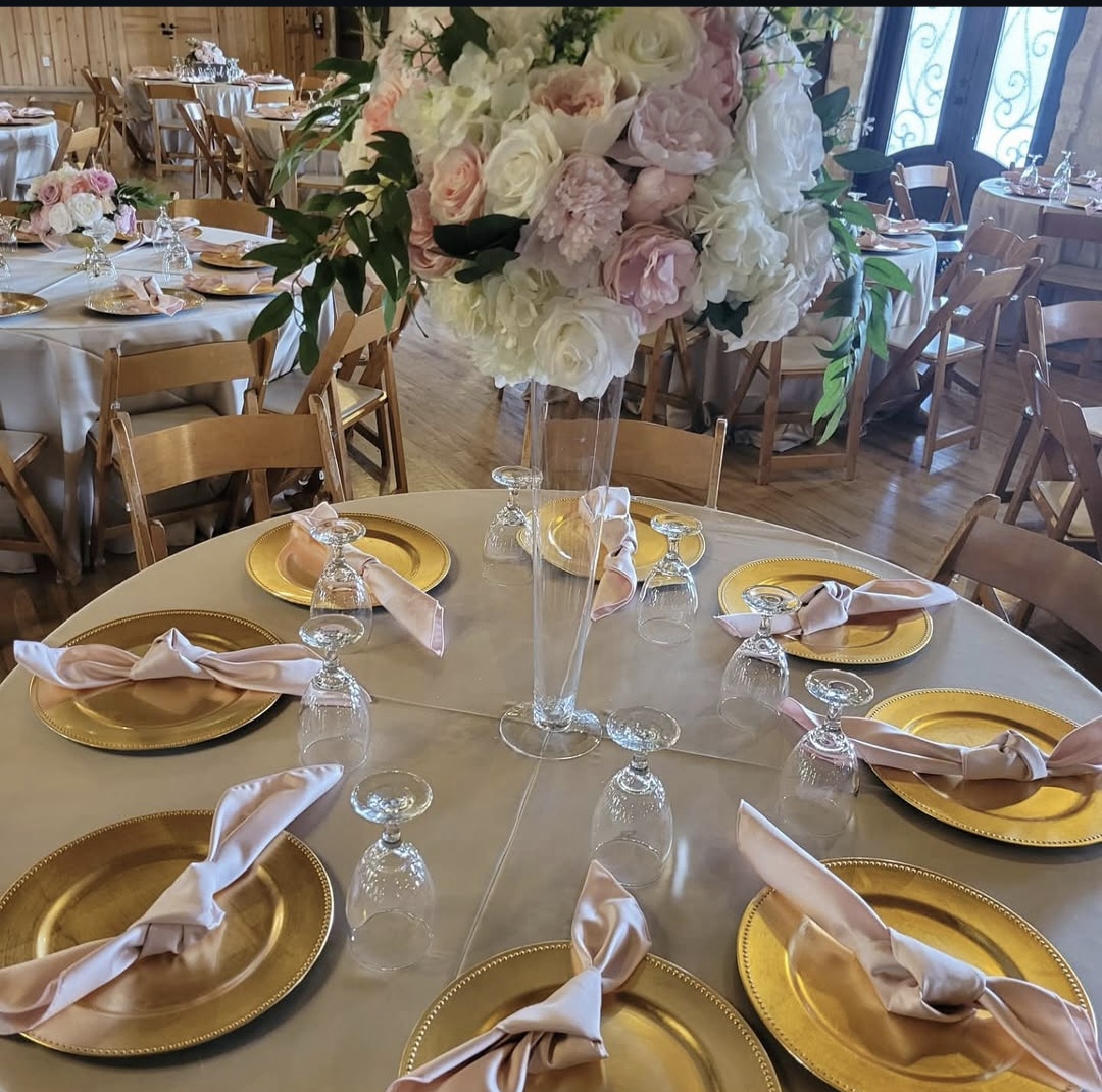 Tall Pedestal Centerpiece
